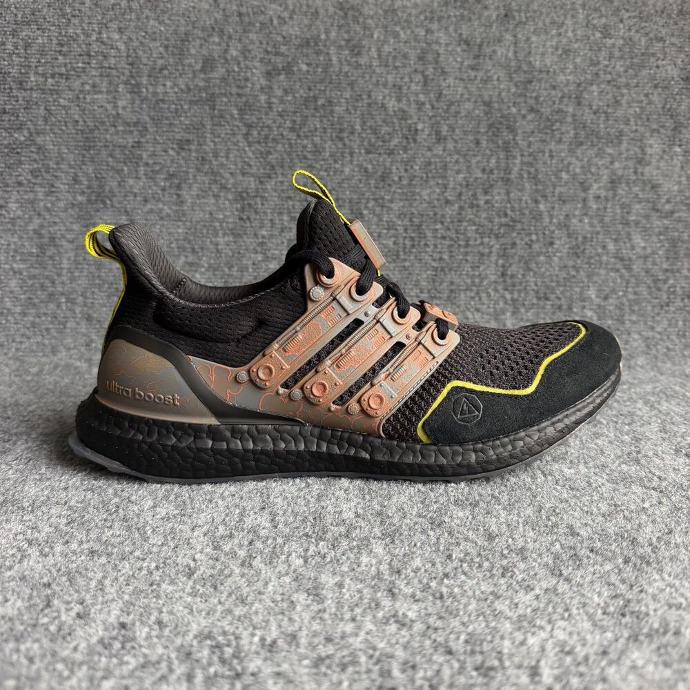Fortnite x adidas Ultraboost 1.0 Battle Bus Black JQ0718 Men’s Size 11